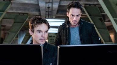 Poster episodio Roswell, Nuevo Mexico 1x10