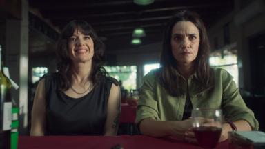 Poster episodio Viudas negras: P*tas y chorras 1x4