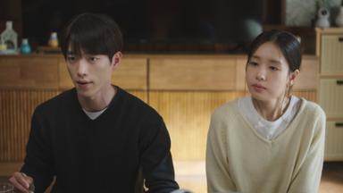 Poster episodio Un amor distinto al tuyo 1x1