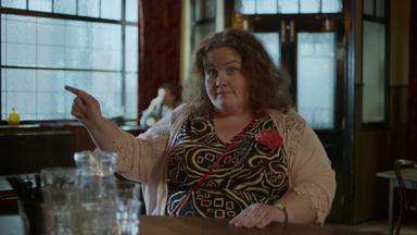 Poster episodio Bebé Reno 1x6