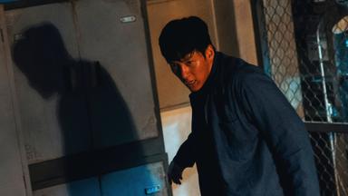 Poster episodio Manipulado 1x4