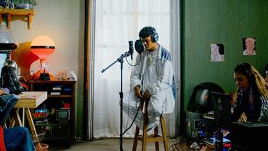 Poster episodio Vgly 2x1