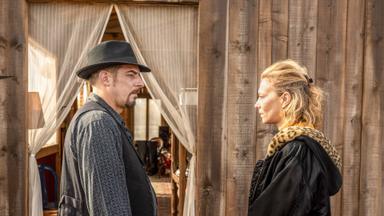 Poster episodio Malditos 1x2