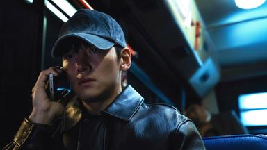 Poster episodio Manipulado 1x8