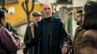 Poster episodio Dime tu nombre 1x4