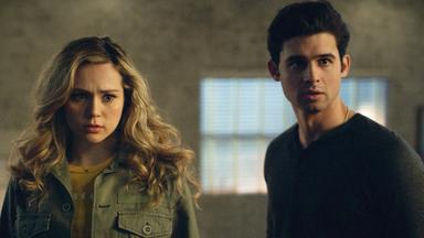 Poster episodio DC's Stargirl 3x9