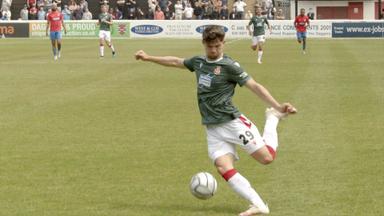 Poster episodio Bienvenidos al Wrexham 1x2