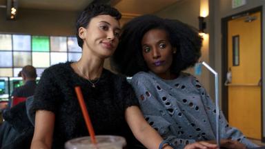 Poster episodio Upload 1x1