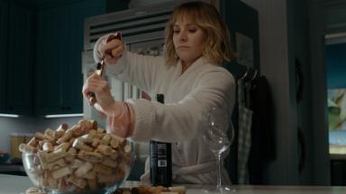 Poster episodio La mujer de la casa de enfrente de la chica en la ventana 1x1