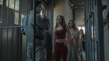 Poster episodio En el barro 2x3