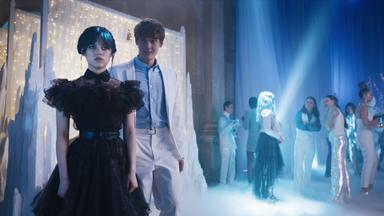 Poster episodio Merlina 1x4