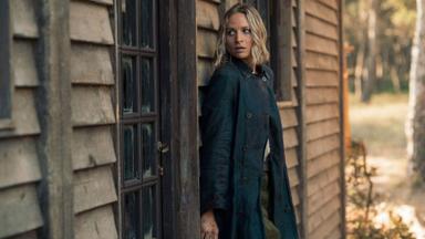 Poster episodio The Iris Affair 1x2