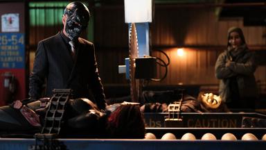 Poster episodio Batwoman 2x9