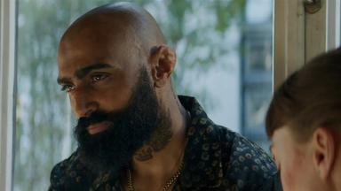 Poster episodio Paradis City 1x2