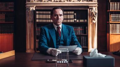 Poster episodio Professor T 1x4