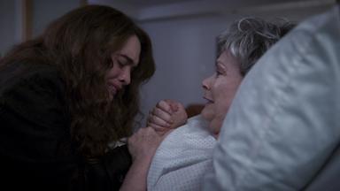 Poster episodio Ellas soy yo 1x14