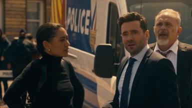 Poster episodio Saint-Pierre 1x4