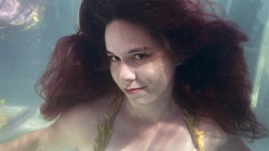 Poster episodio MerPeople 1x1