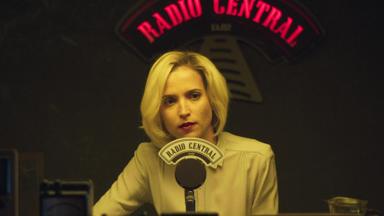 Poster episodio Las chicas del cable 3x6