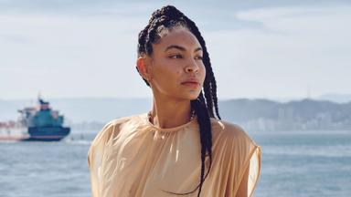 Poster episodio Dos tiempos 1x8