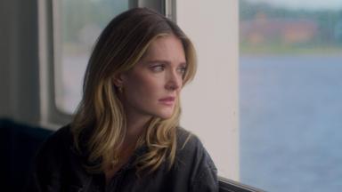 Poster episodio Sirenas 1x5