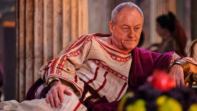 Poster episodio Domina 1x1