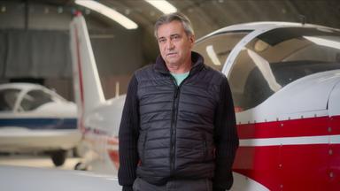 Poster episodio Y a-t-il un dealer dans l'avion ? 1x1