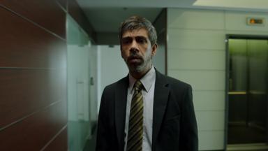 Poster episodio ¿Quién mató a Sara? 1x5