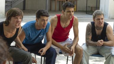 Poster episodio Mar afuera 1x3