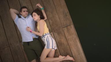 Poster episodio ¿Quién mató a Sara? 1x8