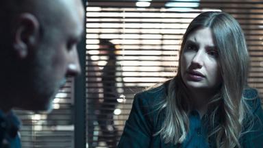 Poster episodio Caronte 1x13