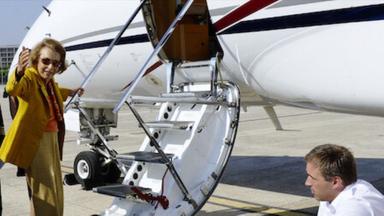 Poster episodio El caso Bettencourt : El escándalo de la mujer más rica del mundo 1x1