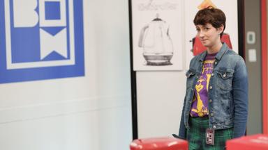 Poster episodio @newmamita: La madre de todas las mentiras 1x1