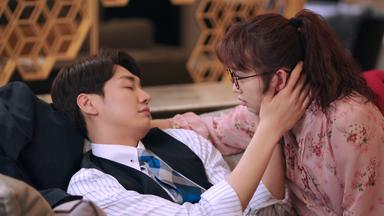 Poster episodio Mi adorable secretaria 1x10