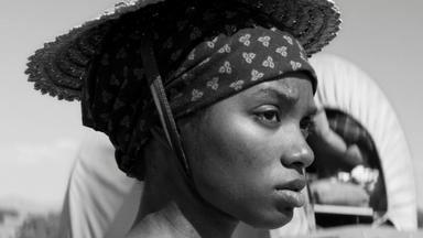 Poster episodio Ellos 1x9