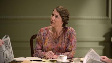 Poster episodio The First Lady 1x1