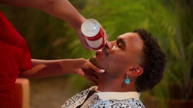 Poster episodio Sneaky Links: Dating After Dark 1x6