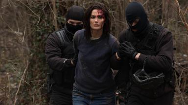 Poster episodio Absentia 1x10