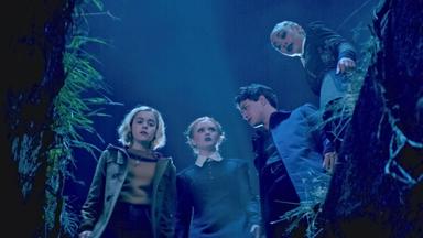 Poster episodio El mundo oculto de Sabrina 1x8