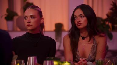 Poster episodio Sneaky Links: Dating After Dark 1x8