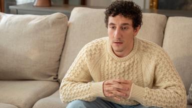 Poster episodio Adultos 1x7