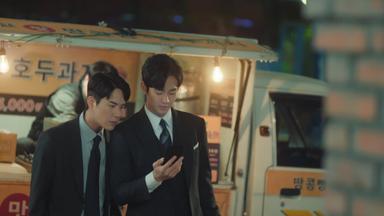 Poster episodio La Reina de las Lágrimas 1x4