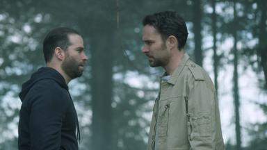Poster episodio ¿Quién mató a Sara? 1x9