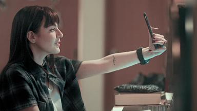 Poster episodio Oscuro deseo 1x6