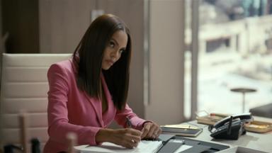 Poster episodio Beauty in Black 1x10